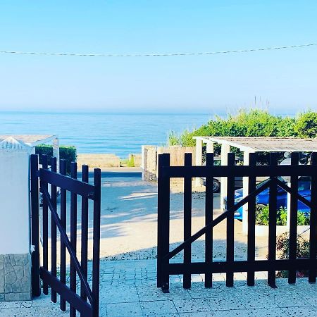 Bed and Breakfast Mare Chiaro Торре-Вадо Экстерьер фото