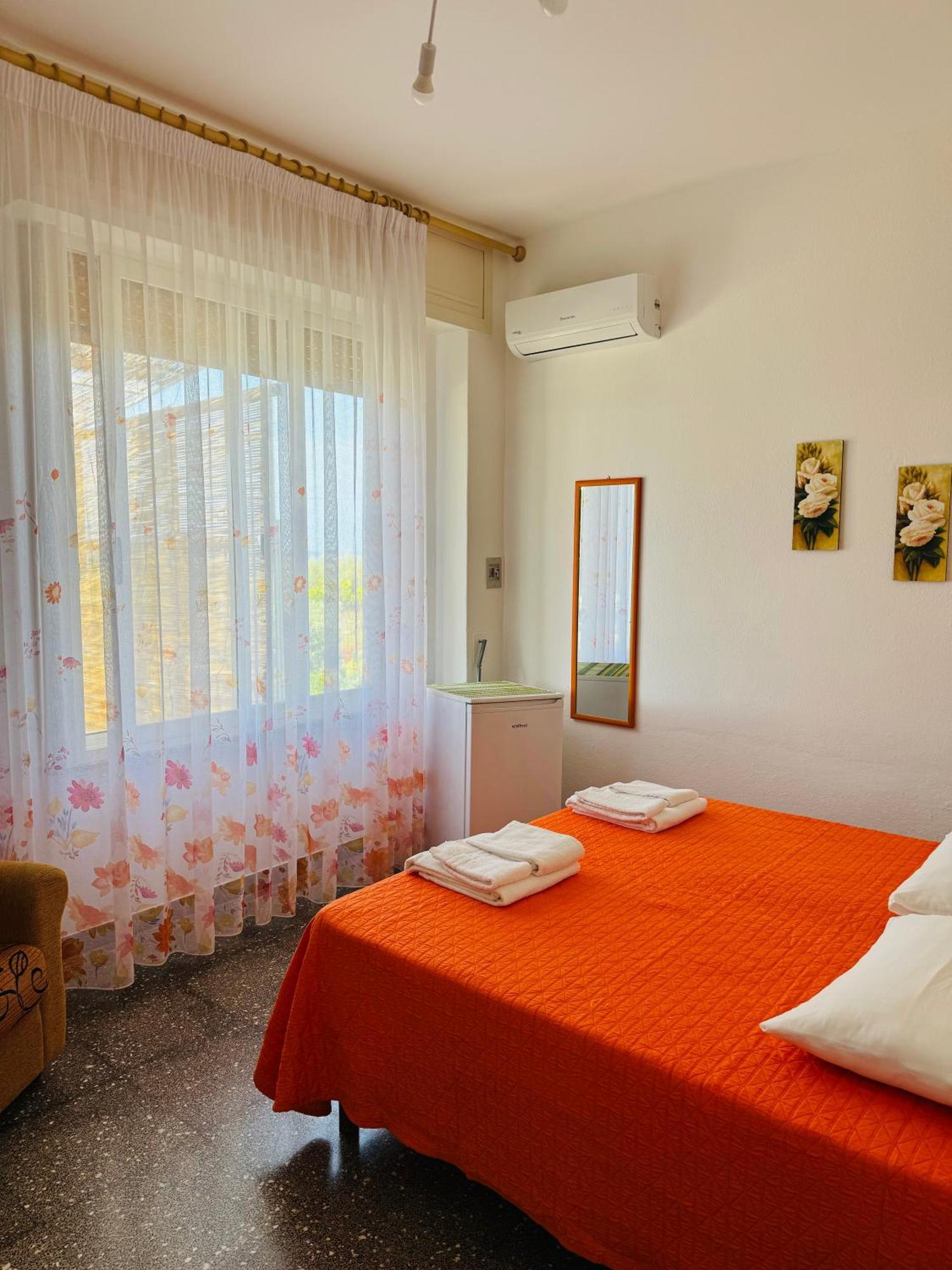 Bed and Breakfast Mare Chiaro Торре-Вадо Экстерьер фото